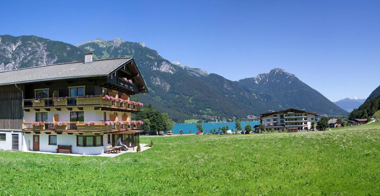 Homestay Obertuschenhof Pertisau